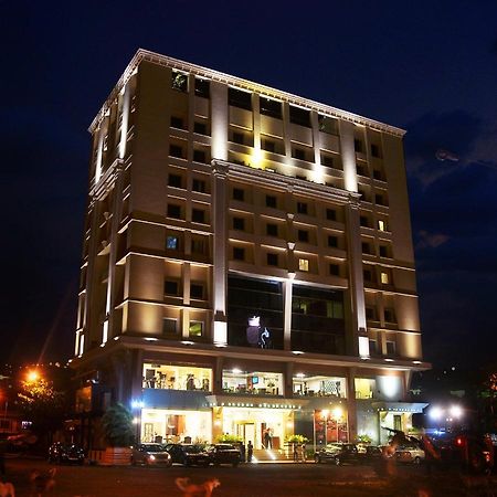 Hotel De Sovrani Kalkutta Exterior foto